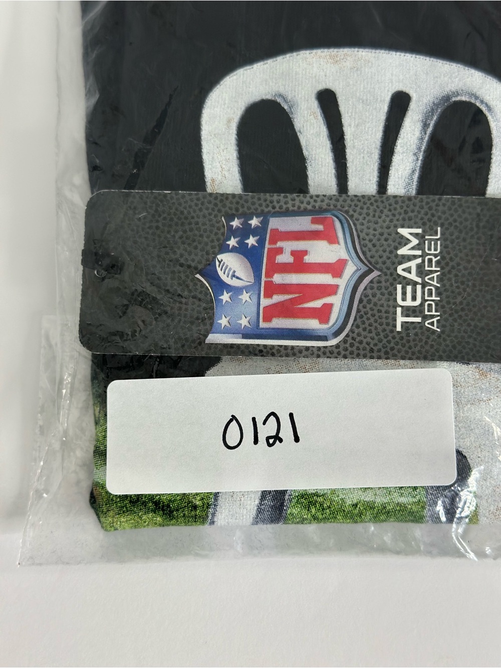 Bad Bunny x Super Tazón Chairs Tee NFL Collab Size Large NWT - Picture 7 of 7